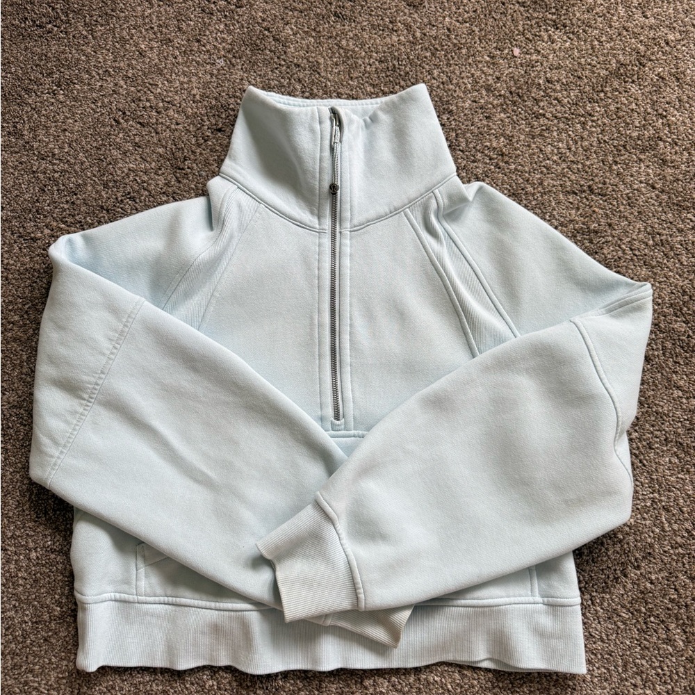 Lululemon Sky Blue scuba size xs/s good condition